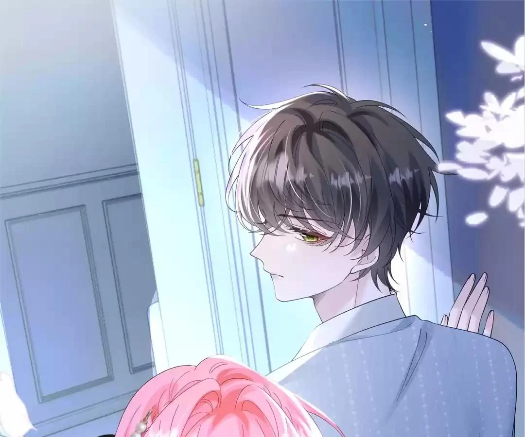 Transmigrating as the Younger Sister of a Bigshot with Multiple Identities Chapter 45 - Page 1